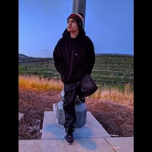 Meet your Posher, Ramon